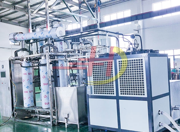 2*150L超臨界CO2提取設備HD22-40-150